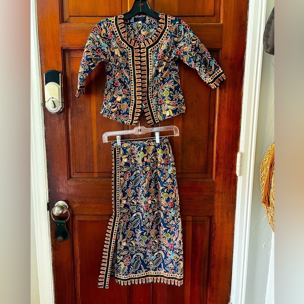 Vintage Kids Outfit Two Piece Set Traditional Top & Skirt Singapore Asian Boho